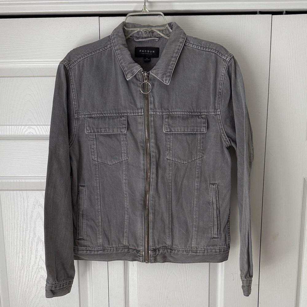 PacSun Charcoal Gray Jean denim jacket zip up size small women’s